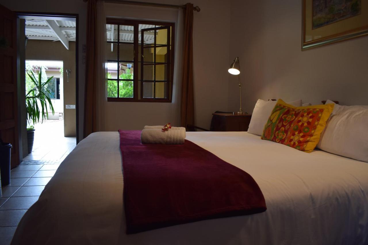 Greenleaf Guest Lodge Bloemfontein Extérieur photo