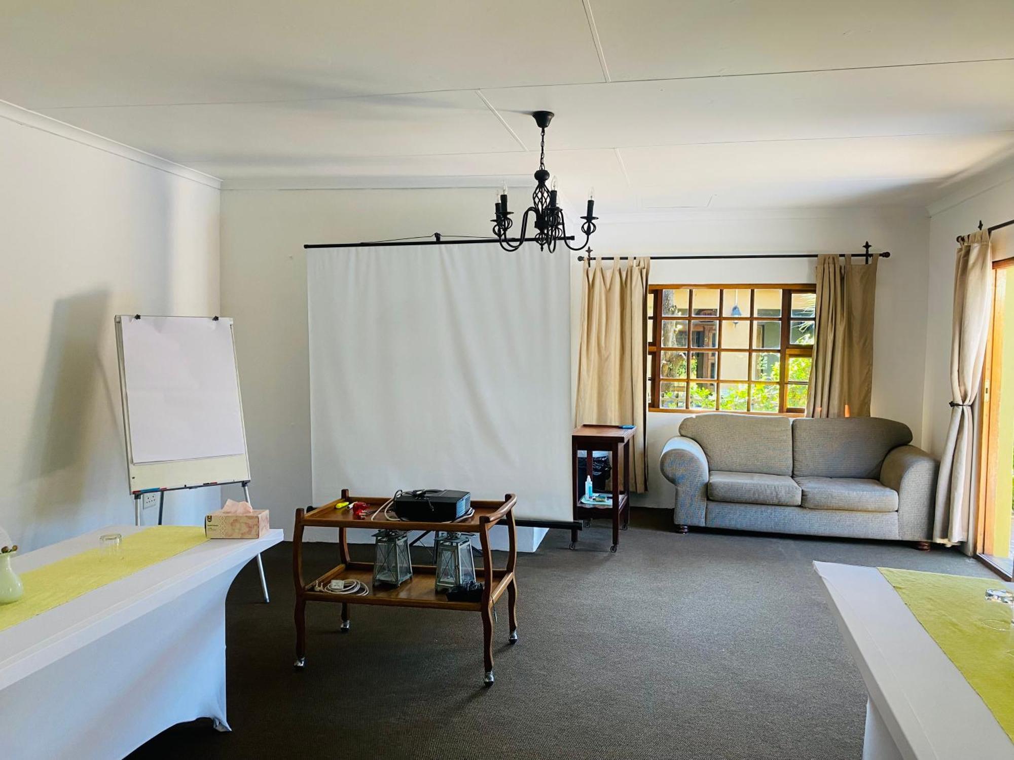 Greenleaf Guest Lodge Bloemfontein Extérieur photo