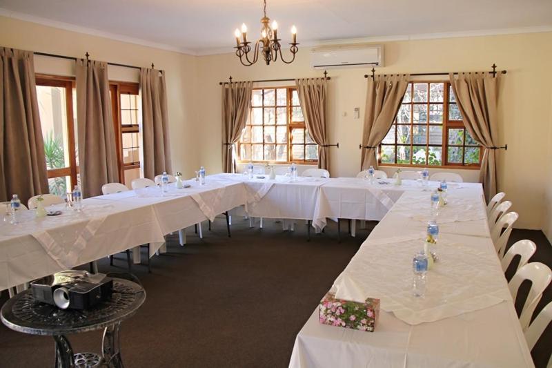 Greenleaf Guest Lodge Bloemfontein Extérieur photo