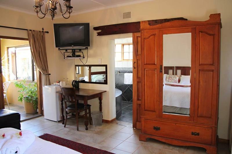 Greenleaf Guest Lodge Bloemfontein Extérieur photo